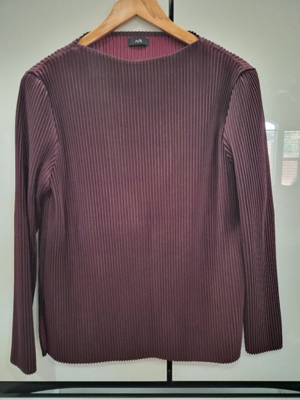 Ruti dressy top M/L burgundy